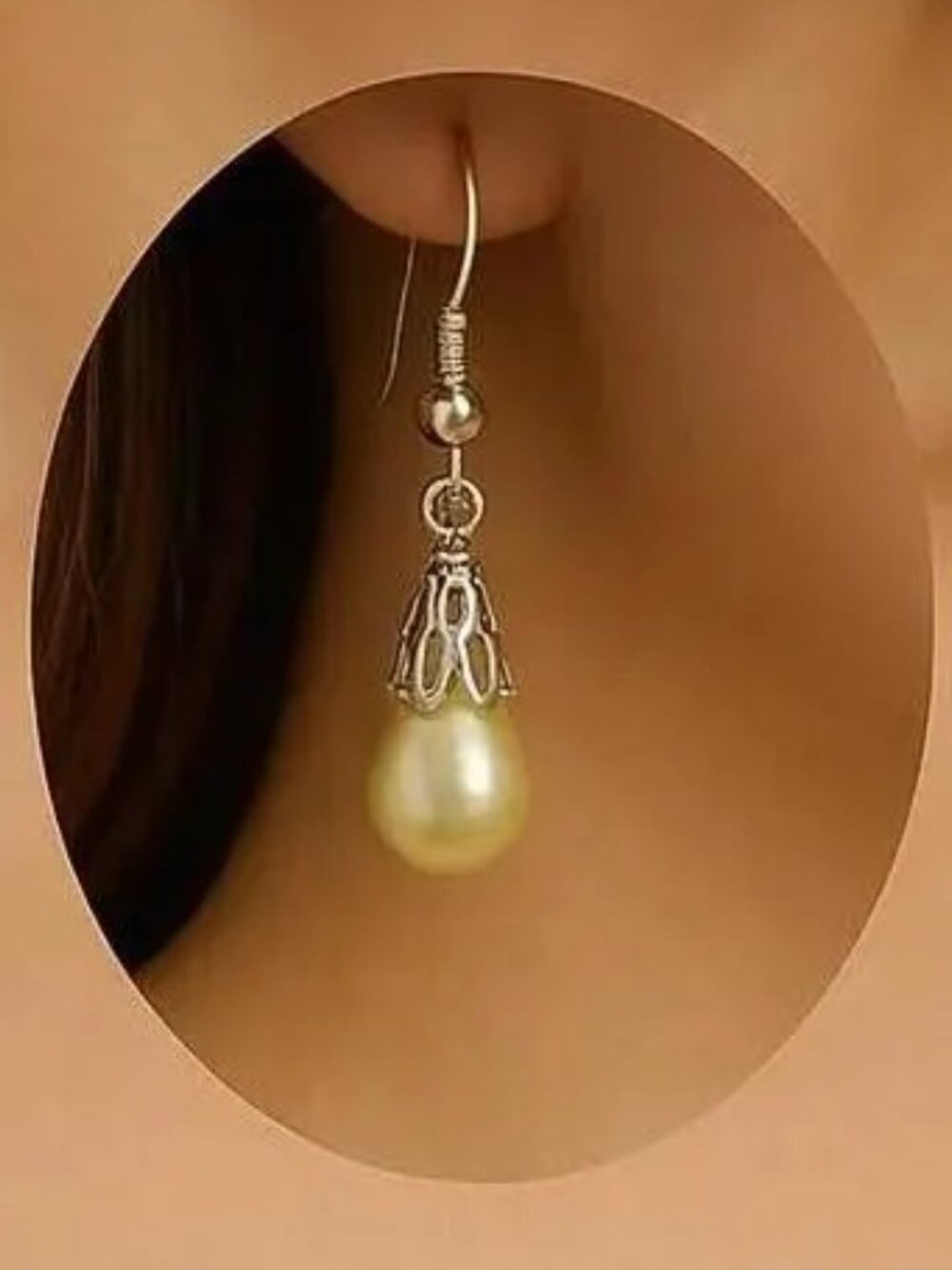 Cream Teardrop Bead Dangle Earrings